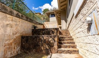 99-760 Holoai St, Aiea, HI 96701