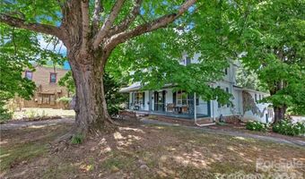 2 Westwood Pl, Asheville, NC 28806