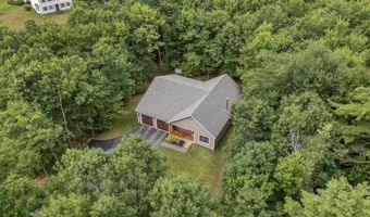 67 E West Ln, Belgrade, ME 04917