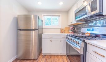 1123 W Huron St, Ann Arbor, MI 48103