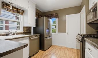 1424 S Main St, Aberdeen, SD 57401