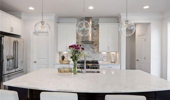 220 Briar Hollow Ln, Woodstock, GA 30188