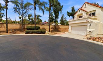 2174 Villa Sonoma Gln, Escondido, CA 92029