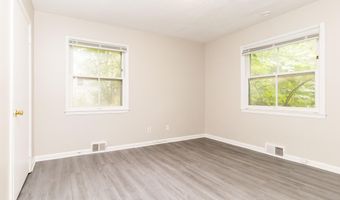 2310 Pinecrest Ave, Ann Arbor, MI 48104