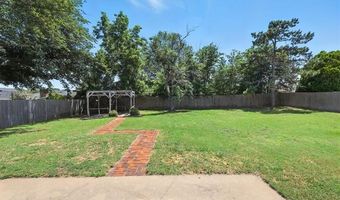 6627 Castle Ct, Bartlesville, OK 74006