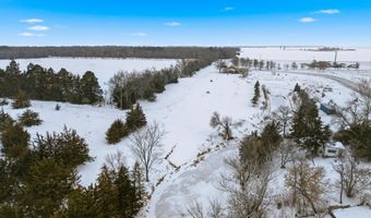 379501 N SHORE Dr, Aberdeen, SD 57401