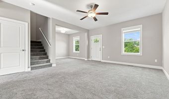 147 Wilder Pl, Ames, IA 50014