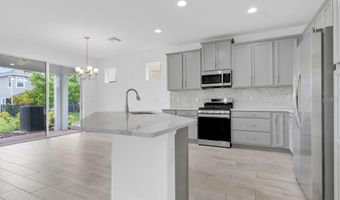 6214 SEA AMBER Ln, Apollo Beach, FL 33572