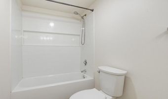 150 N River Cir N 105, Oceanside, CA 92057
