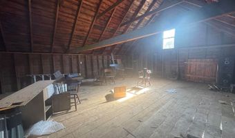 121 Main Rd, Abbot, ME 04406