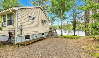 16 Clark Island Rd, Amherst, NH 03031