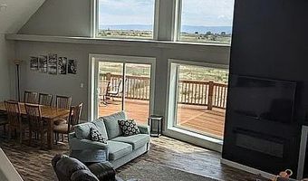 725 Road 6 1/2, Cowley, WY 82420
