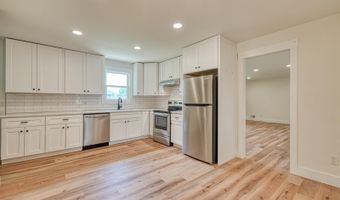 222 Northgate Cir, Boiling Springs, SC 29316