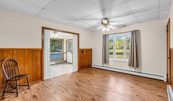 615 Riverside Dr, Bayville, NJ 08721