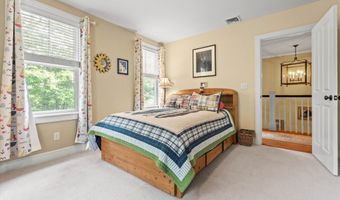 7 Nathan Cutler Dr, Bedford, NH 03110