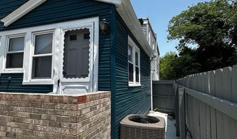 128 W NORTH St, Dover, DE 19904