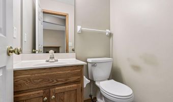3849 Stonehaven Ct, Anoka, MN 55303