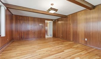 2 High Ridge Dr, Cumberland, RI 02864