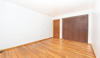 153 Cherry Hill Dr 2B, Bridgeport, CT 06606