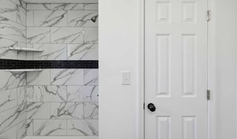 117 Creekside Dr, Albertville, AL 35950