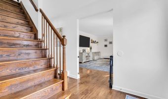 728 NEPTUNE Ave, Beachwood, NJ 08722
