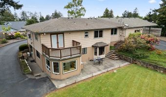 905 BARBRA Ln, Brookings, OR 97415