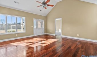 160 Shaw St, Albertville, AL 35950