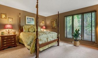 1164 Shady Ln, Ashland, OH 44805