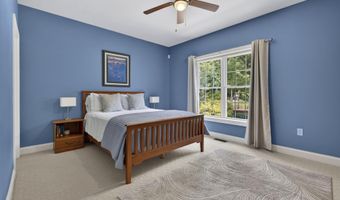 12 Rachel Way, Bedford, NH 03110