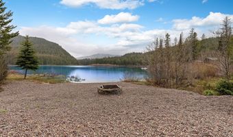 1060 Lake Dr, Columbia Falls, MT 59912