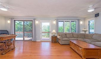 25 Spanker St, Jamestown, RI 02835