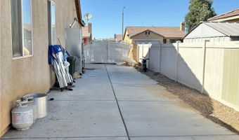 11843 Broad Oak Ct, Adelanto, CA 92301