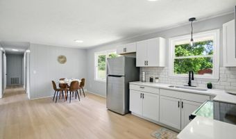 601 Riverview Dr, Altavista, VA 24517
