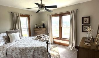 334 17th St, Ackley, IA 50601
