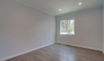 8937 Haskell Ave, North Hills, CA 91343