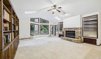 1195 Diamond Dr, Arcata, CA 95521