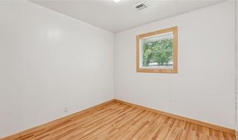2970 Yorman Rd, Bartlesville, OK 74006