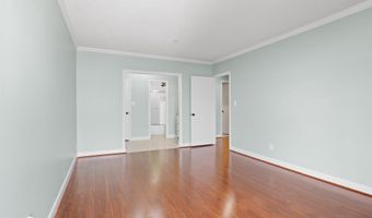 1016 S WAYNE St 1008, Arlington, VA 22204