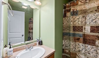 1005 Wyoming St, Belgrade, MT 59714