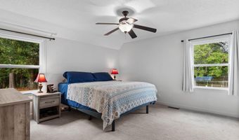 100 Carnation Dr, Andrews, SC 29510