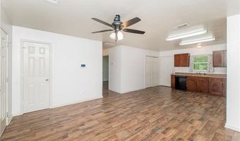 1529 AVENUE E, Bogalusa, LA 70427