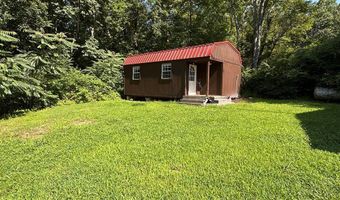 200 Watts Ln, Big Sandy, TN 38221