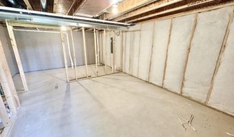 7093 Kettle Dale Ave SE, Alto, MI 49302