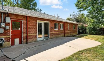 1060 Ursula St, Aurora, CO 80011