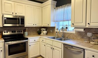 189 Oak Grove Dr, Brandon, MS 39047