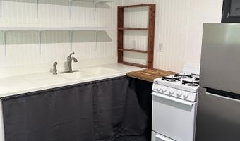 120 TOWBOAT Ln, Adamsville, TN 38310