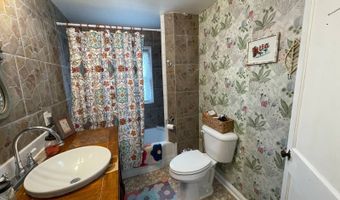 402 S Clark St, Bassett, NE 68714