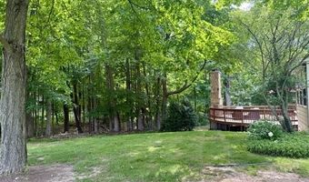 W2530 BROOKHAVEN Drive, Appleton, WI 54915