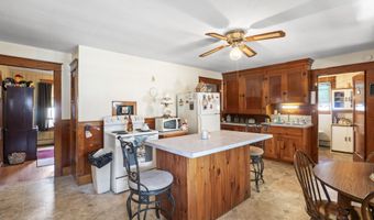 31 Monroe St, Augusta, ME 04330