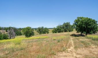 Deschutes Road, Anderson, CA 96007